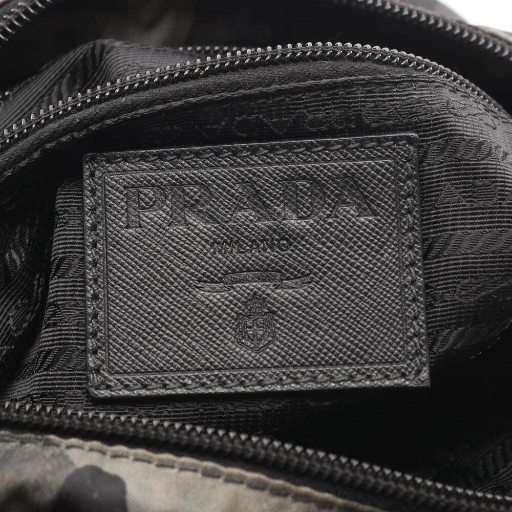 PRADA Green Shoulder Bag - Picture 4 of 10